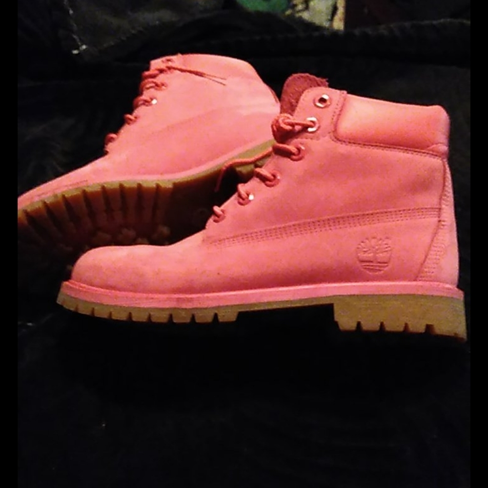 Women's size 6 pink timberland boots